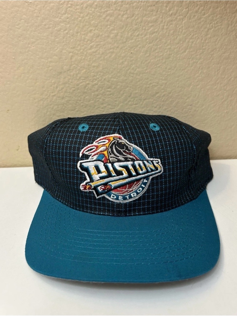 Vintage Detroit Pistons Hat Cap Snapback NBA Basketball Logo 7 90s Grid
